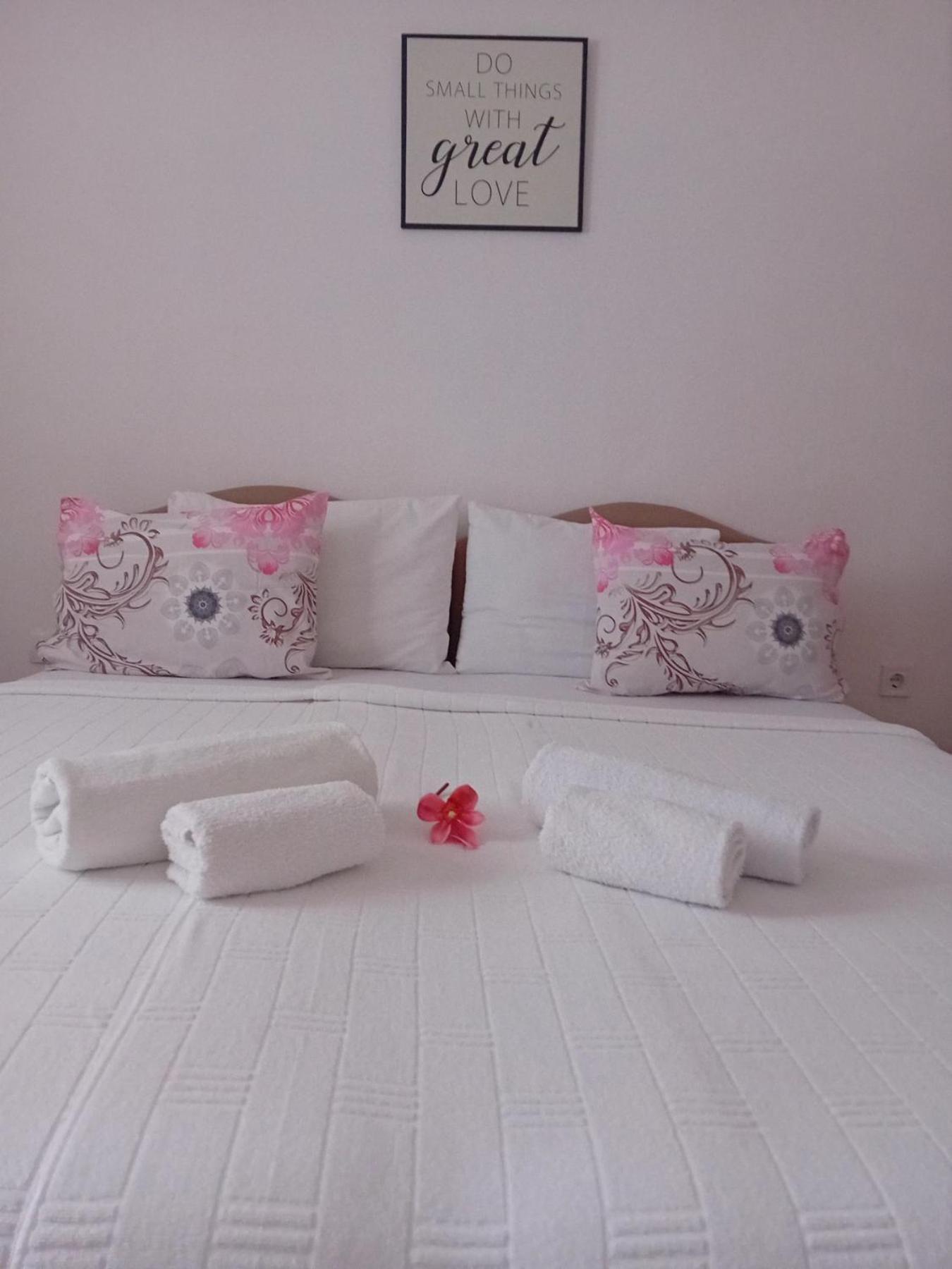 Kiwi Apartments บุดวา ภายนอก รูปภาพ